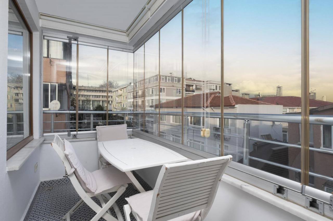 Captivating Flat With Balcony Near Besiktas Pier Apartment Istanbul Exterior foto